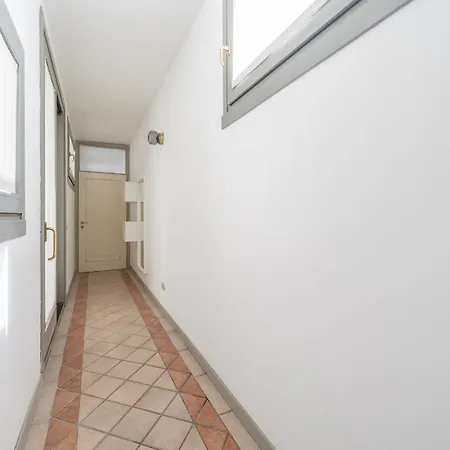 Apartment Stunning & 1bdr With Terrace In Cadorna Area By Rentopolis