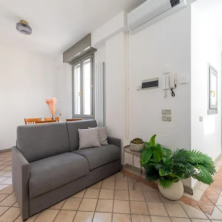 Stunning & 1bdr With Terrace In Cadorna Area By Rentopolis Apartment Milan