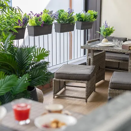 Stunning & 1bdr With Terrace In Cadorna Area By Rentopolis Apartment