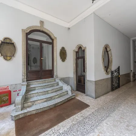 Apartment Stunning & 1bdr With Terrace In Cadorna Area By Rentopolis