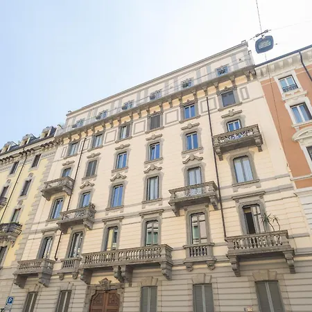 Stunning & 1bdr With Terrace In Cadorna Area By Rentopolis *